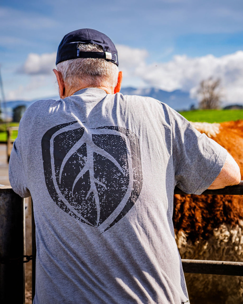 Men's Brand Proud Heritage Tee