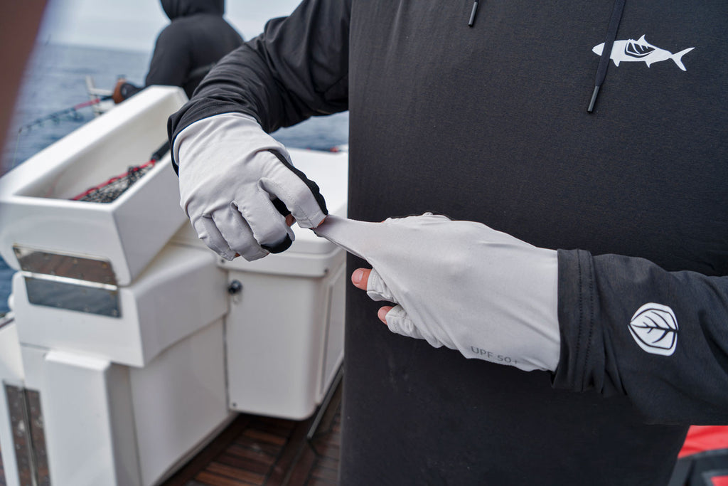 Apex Fishing Sun Gloves - White