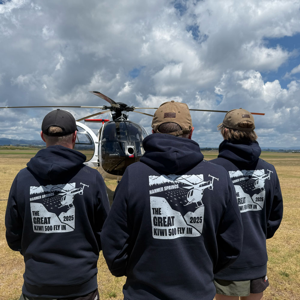 Men's Brand Hoodie - The Great Kiwi 500 Fly In
